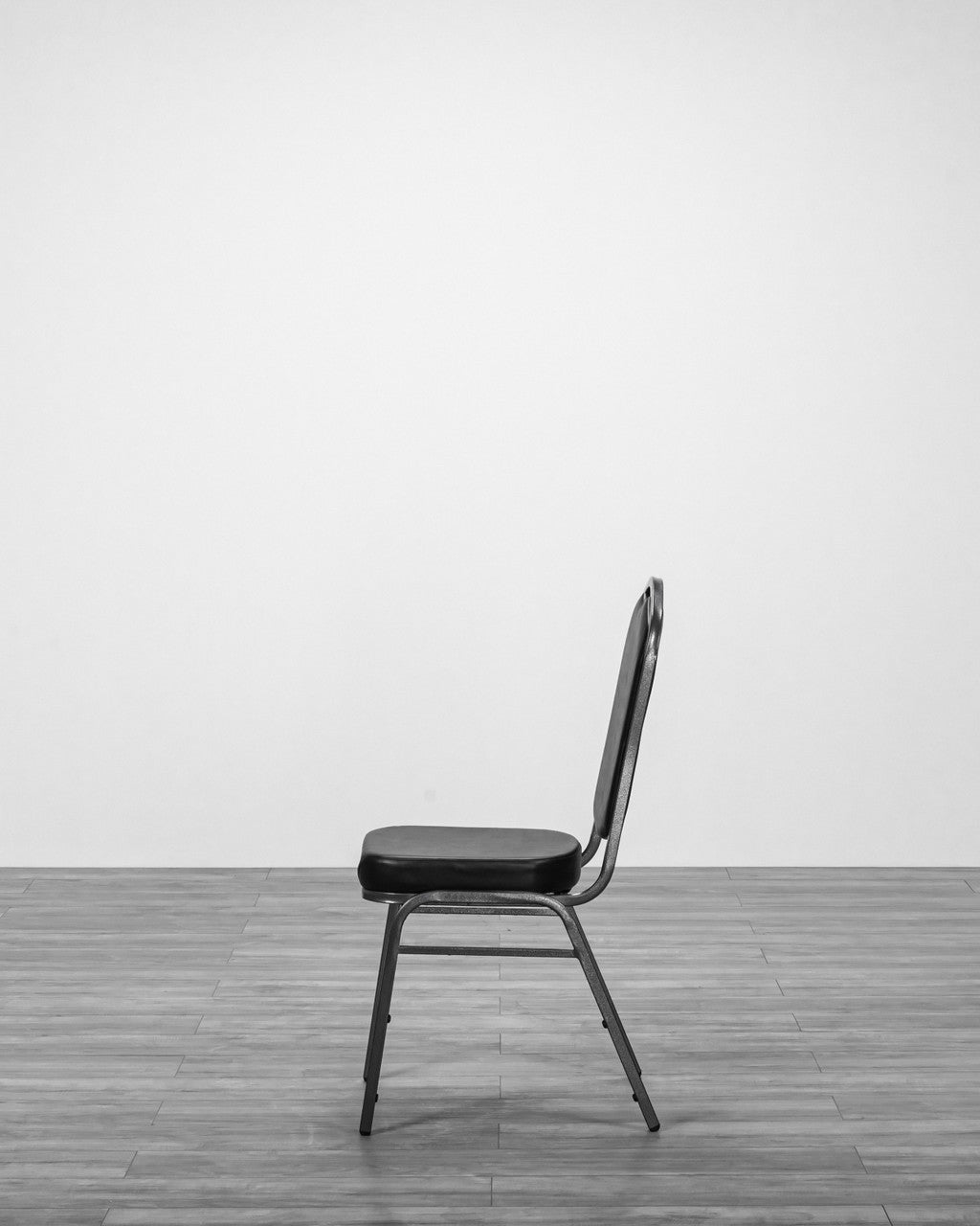 Metal Banquet Chair - Heavy-Duty Stackable Seating